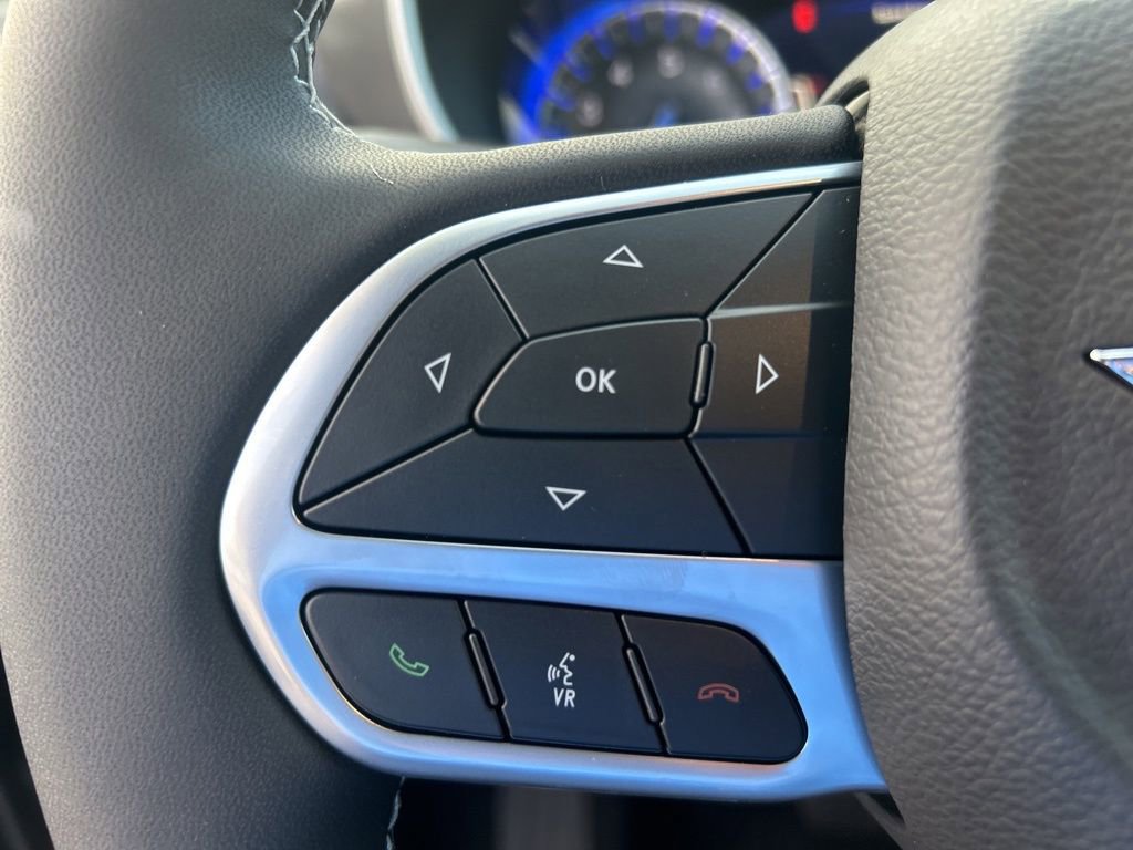 New 2026 Chrysler Pacifica Select FWD image 48