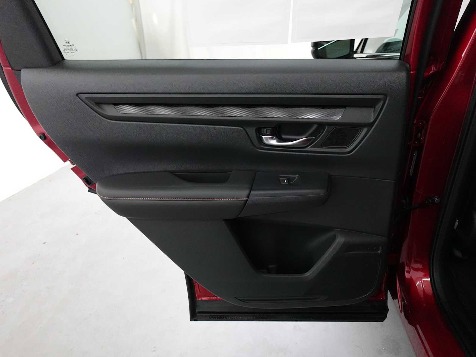 Certified 2025 Honda CR-V Sport-L image 24