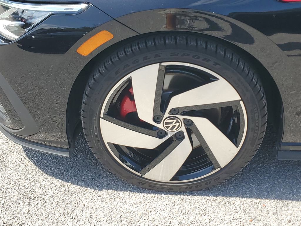 Certified 2022 Volkswagen GTI S FWD image 13