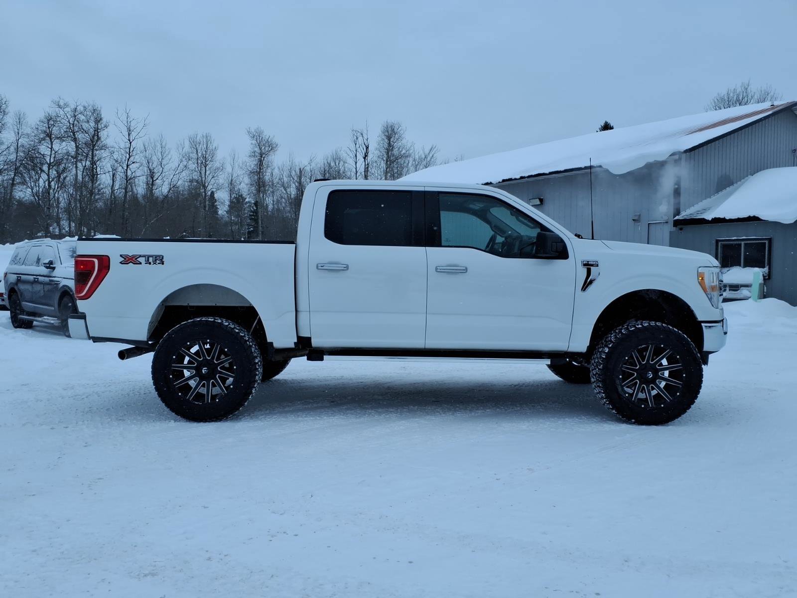 Used 2023 Ford F150 XLT w/ XTR Package AWD/4WD image 7