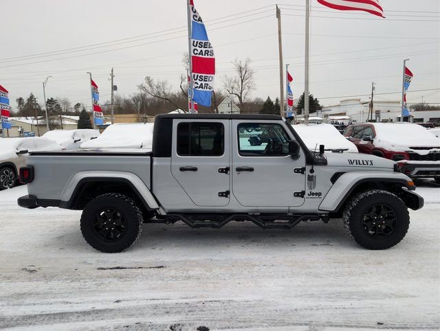 Used 2022 Jeep Gladiator Willys image 6