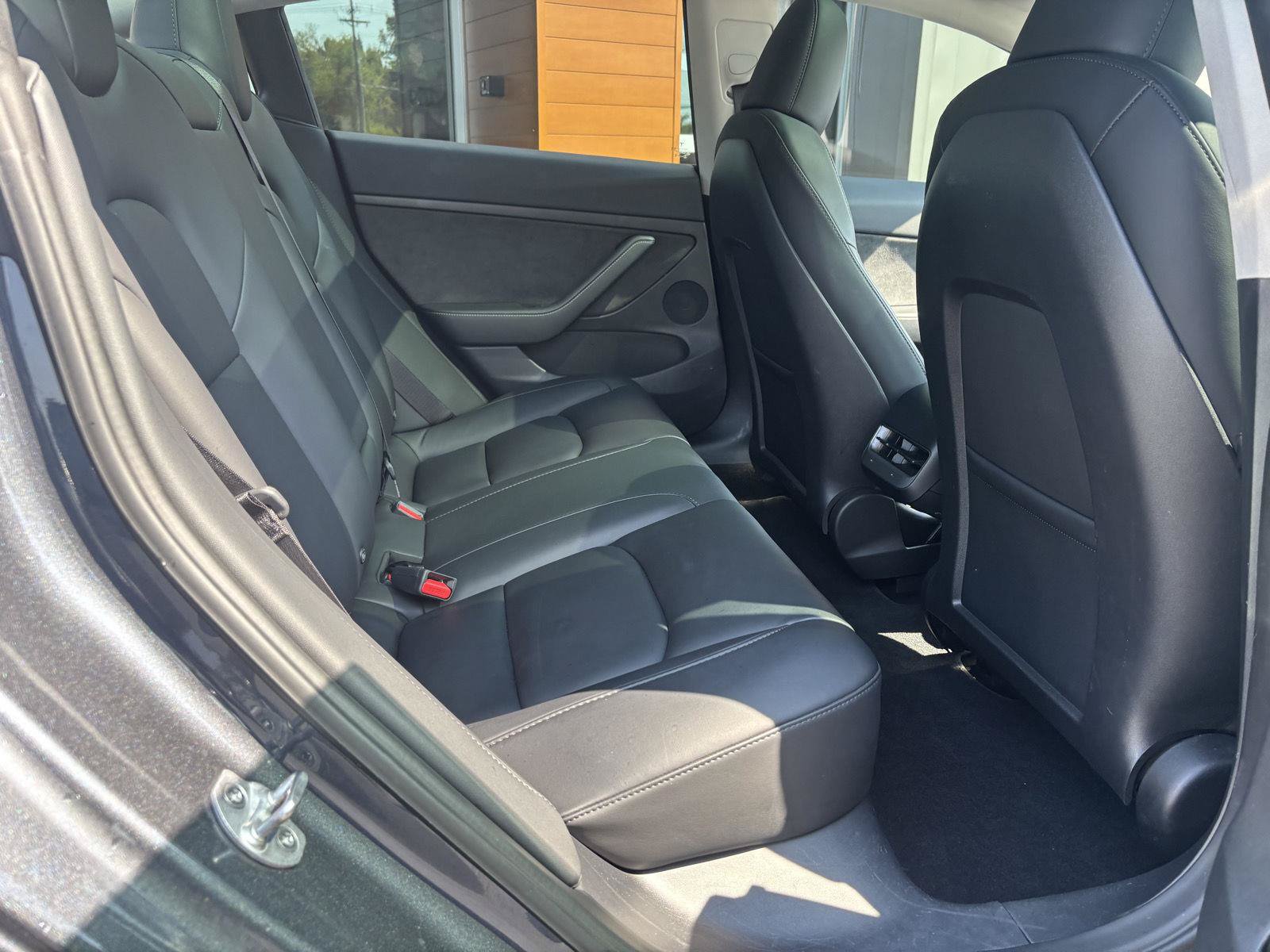 Used 2023 Tesla Model 3 Performance AWD/4WD image 18