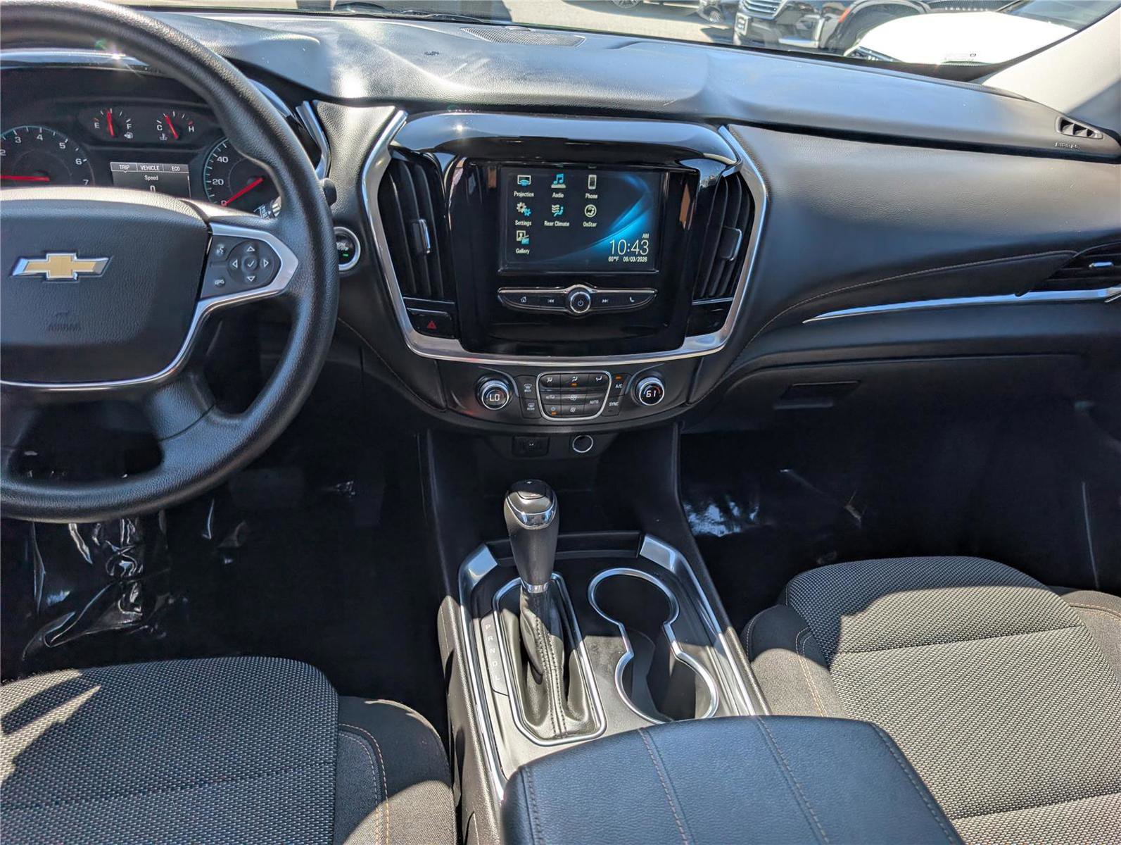 Used 2018 Chevrolet Traverse LS FWD image 19