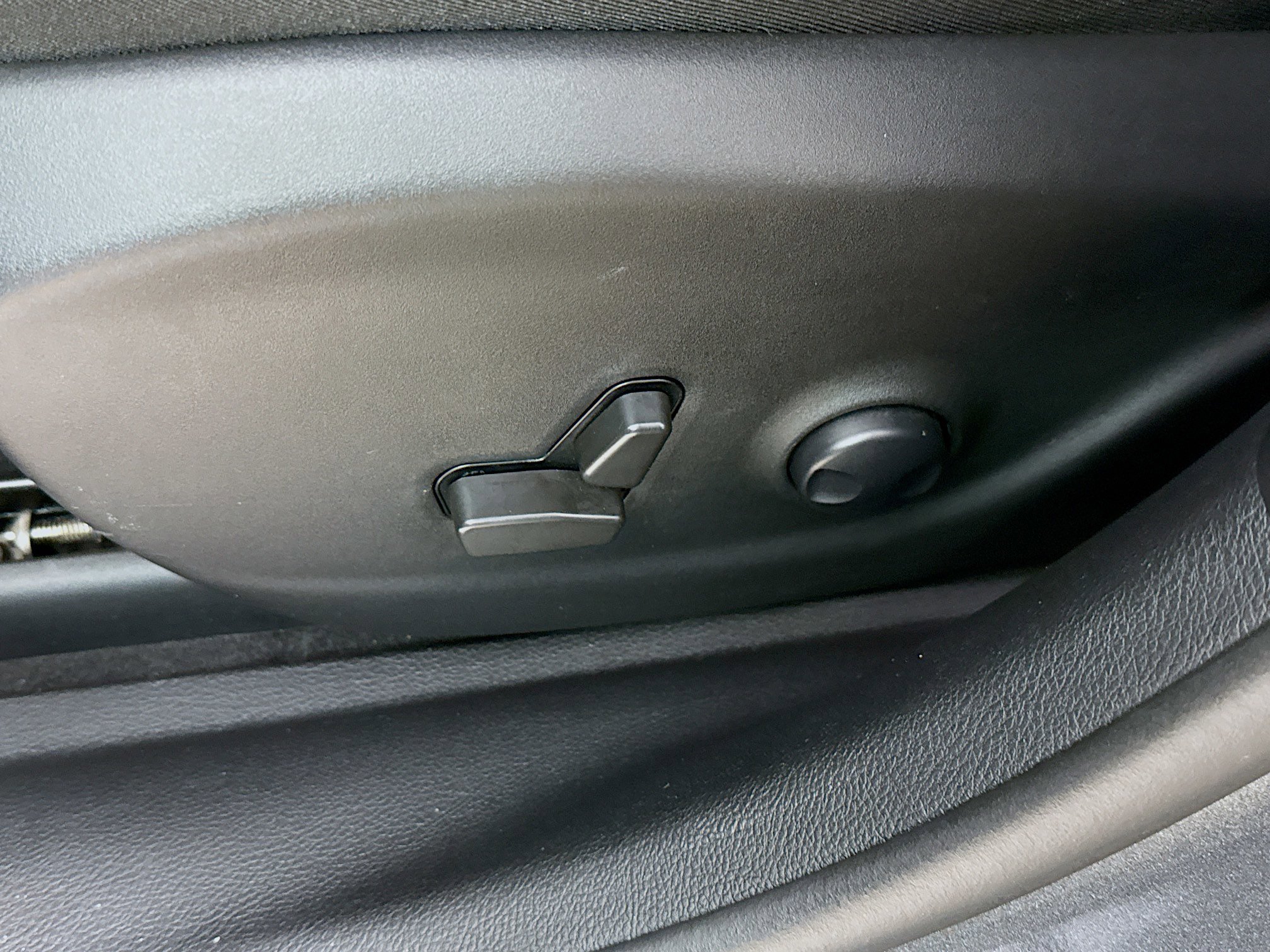 Used 2022 Jeep Cherokee Trailhawk image 22