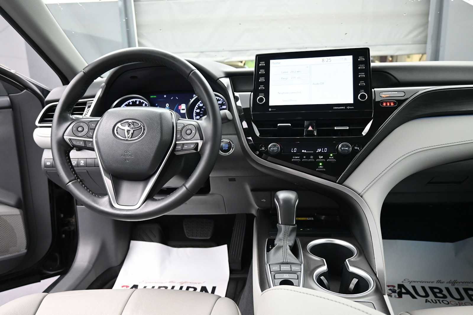 Used 2023 Toyota Camry XLE AWD/4WD image 14