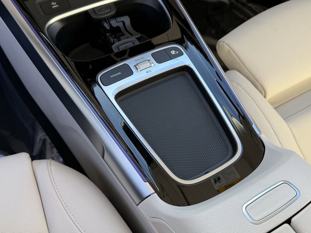 Certified 2025 Mercedes-Benz GLB 250 4MATIC image 19