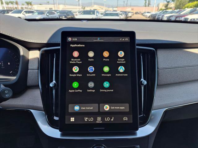 New 2026 Volvo XC90 B5 Core AWD/4WD image 8