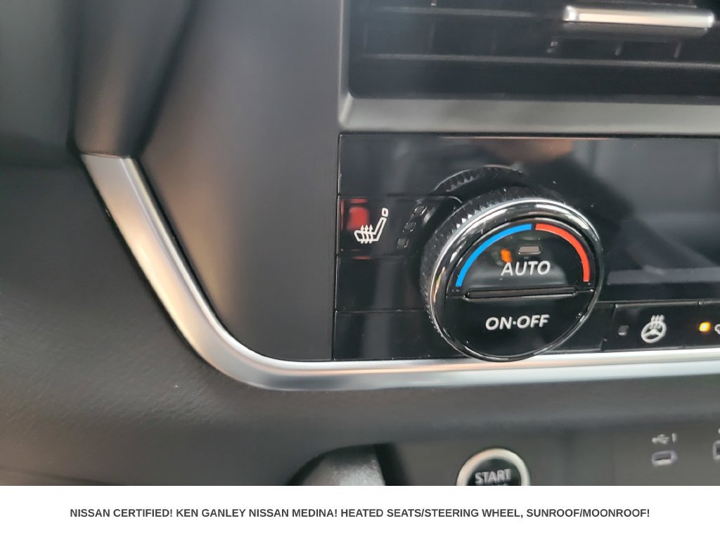 Certified 2023 Nissan Rogue SV w/ SV Premium B Package AWD/4WD image 29