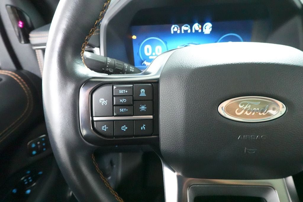 Certified 2023 Ford Expedition Platinum AWD/4WD image 15