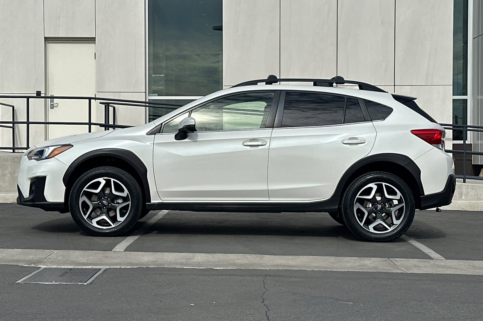 Used 2019 Subaru Crosstrek 2.0i Limited image 6