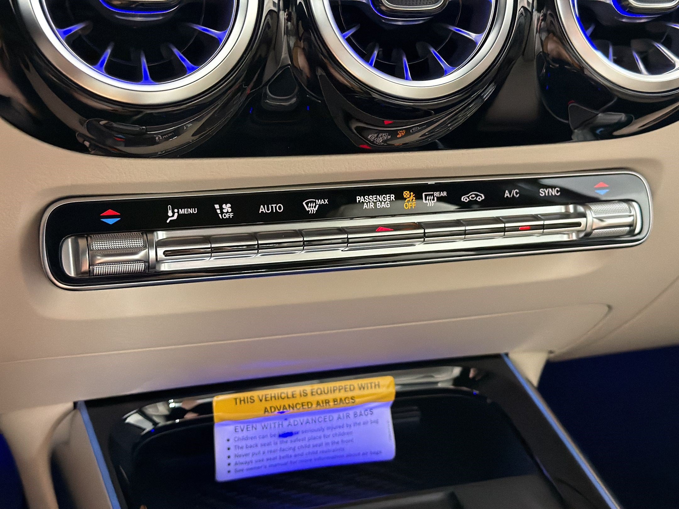 New 2026 Mercedes-Benz GLA 250 4MATIC image 18