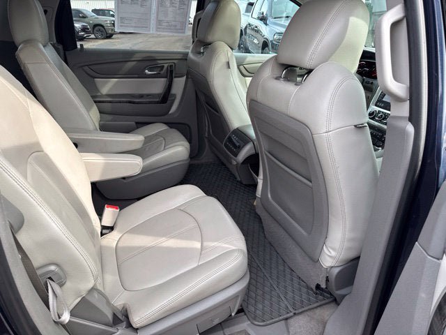 Used 2017 GMC Acadia Limited SLT AWD/4WD image 25