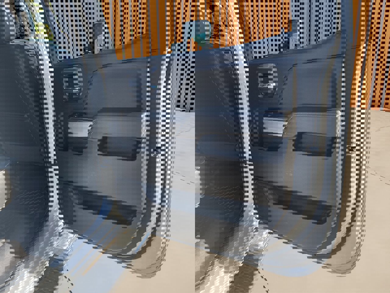 Used 2019 Chevrolet Silverado 3500 LTZ image 13