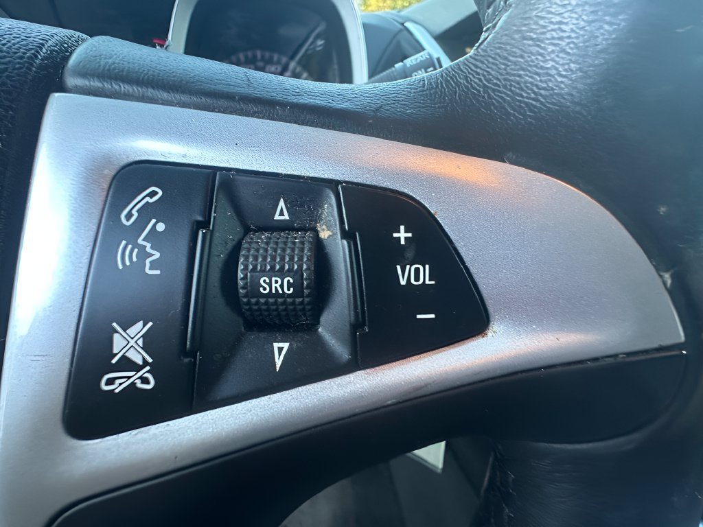Used 2015 Chevrolet Equinox LT AWD/4WD image 12