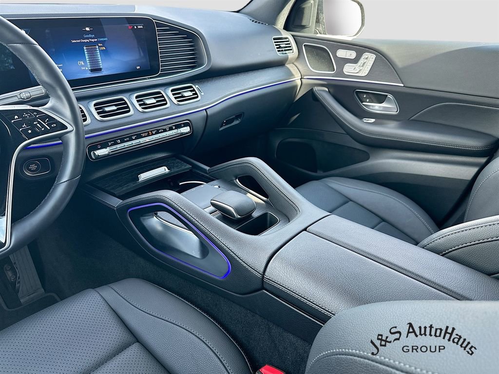 Used 2025 Mercedes-Benz GLE 450e 4MATIC image 30