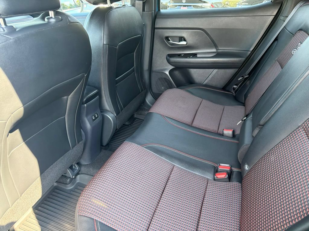 New 2026 Nissan Kicks SR FWD image 13