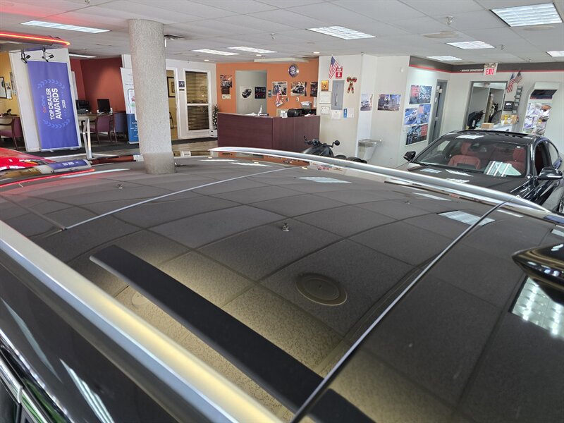 Used 2021 Lincoln Corsair AWD w/ Premium Package image 36