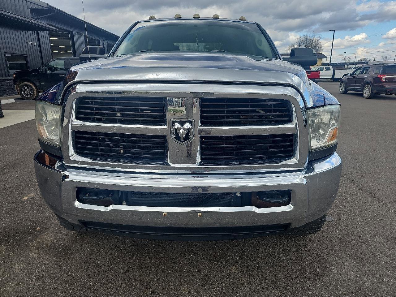 Used 2011 RAM 2500 ST w/ Chrome Accents Group image 2