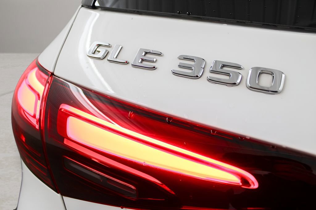 Used 2024 Mercedes-Benz GLE 350 4MATIC image 41
