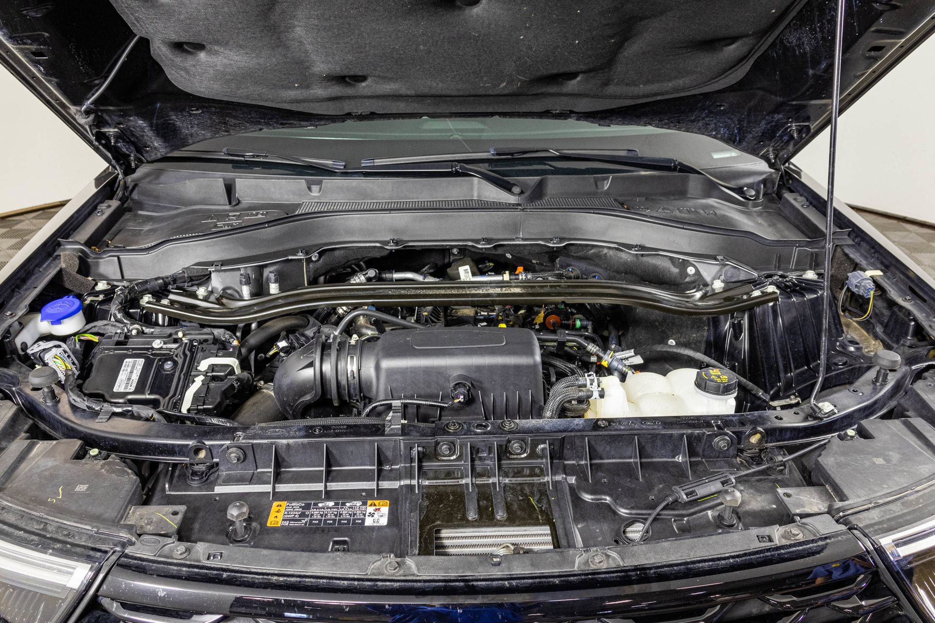Used 2023 Ford Explorer ST-Line AWD/4WD image 54