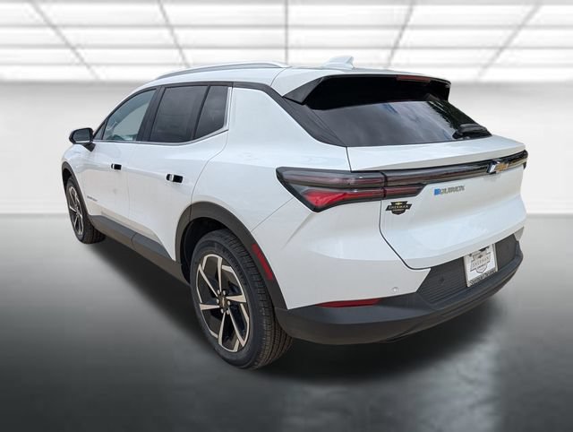 New 2026 Chevrolet Equinox EV LT FWD image 2