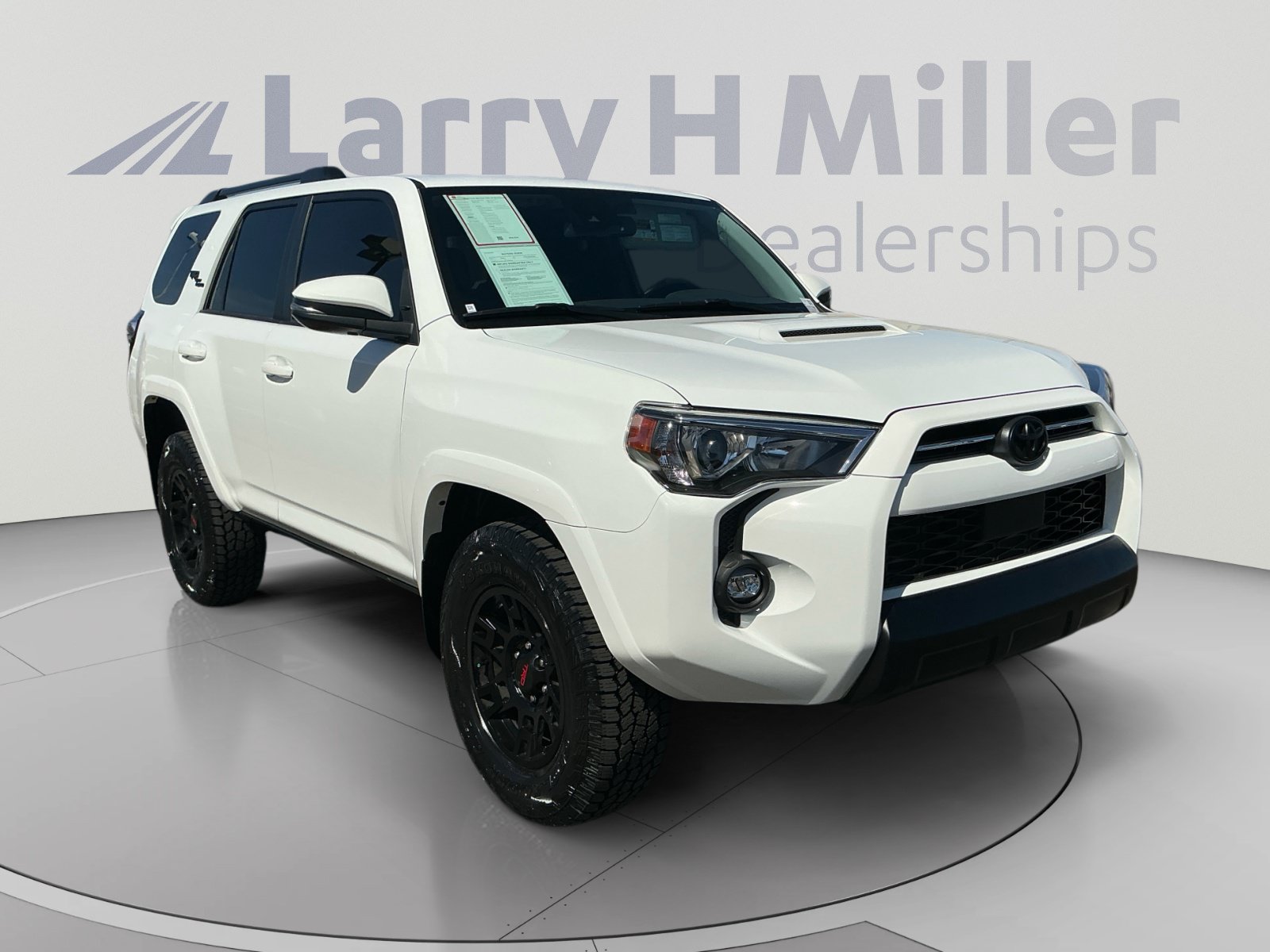 Certified 2024 Toyota 4Runner TRD Off-Road Premium w/ Moonroof Package AWD/4WD image 7