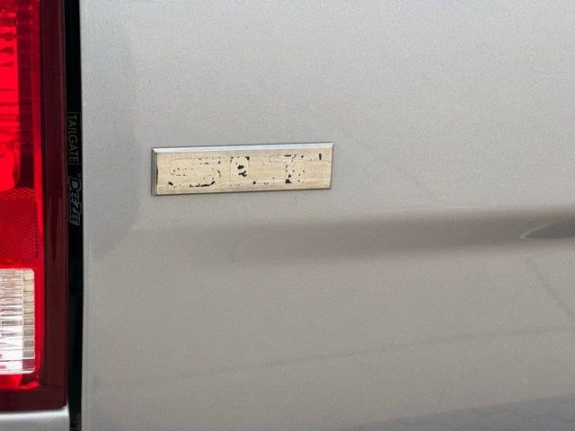 Certified 2019 RAM 1500 Classic SLT w/ Luxury Group image 33