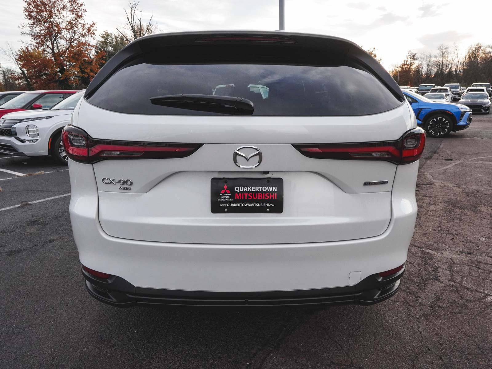 Used 2024 MAZDA CX-90 Plug-In Hybrid w/ Preferred image 6