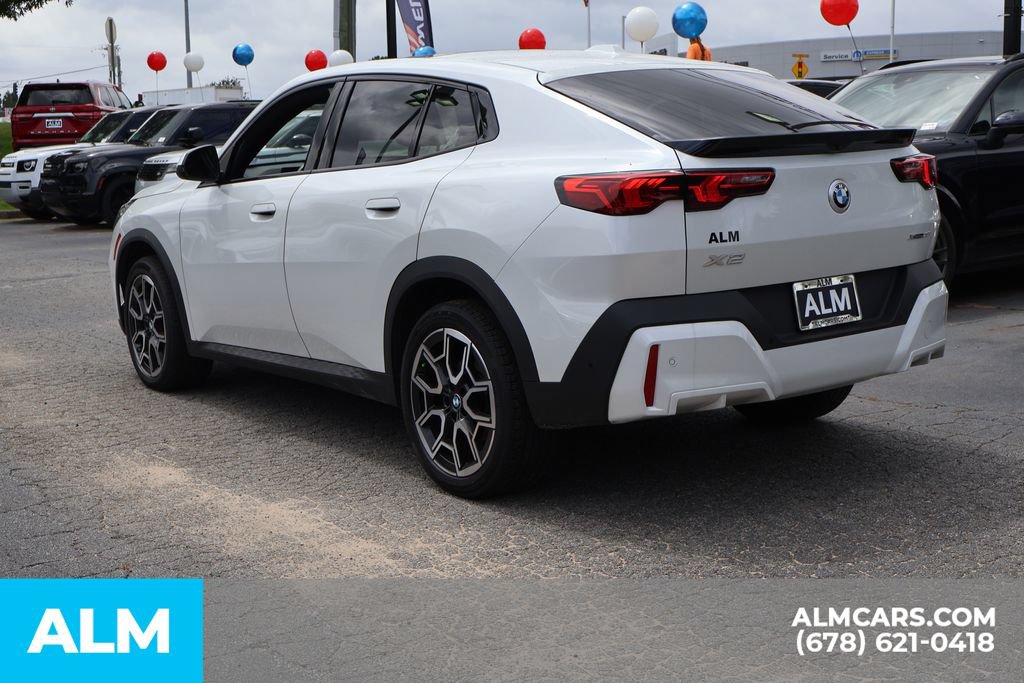 Used 2025 BMW X2 xDrive28i AWD/4WD image 8