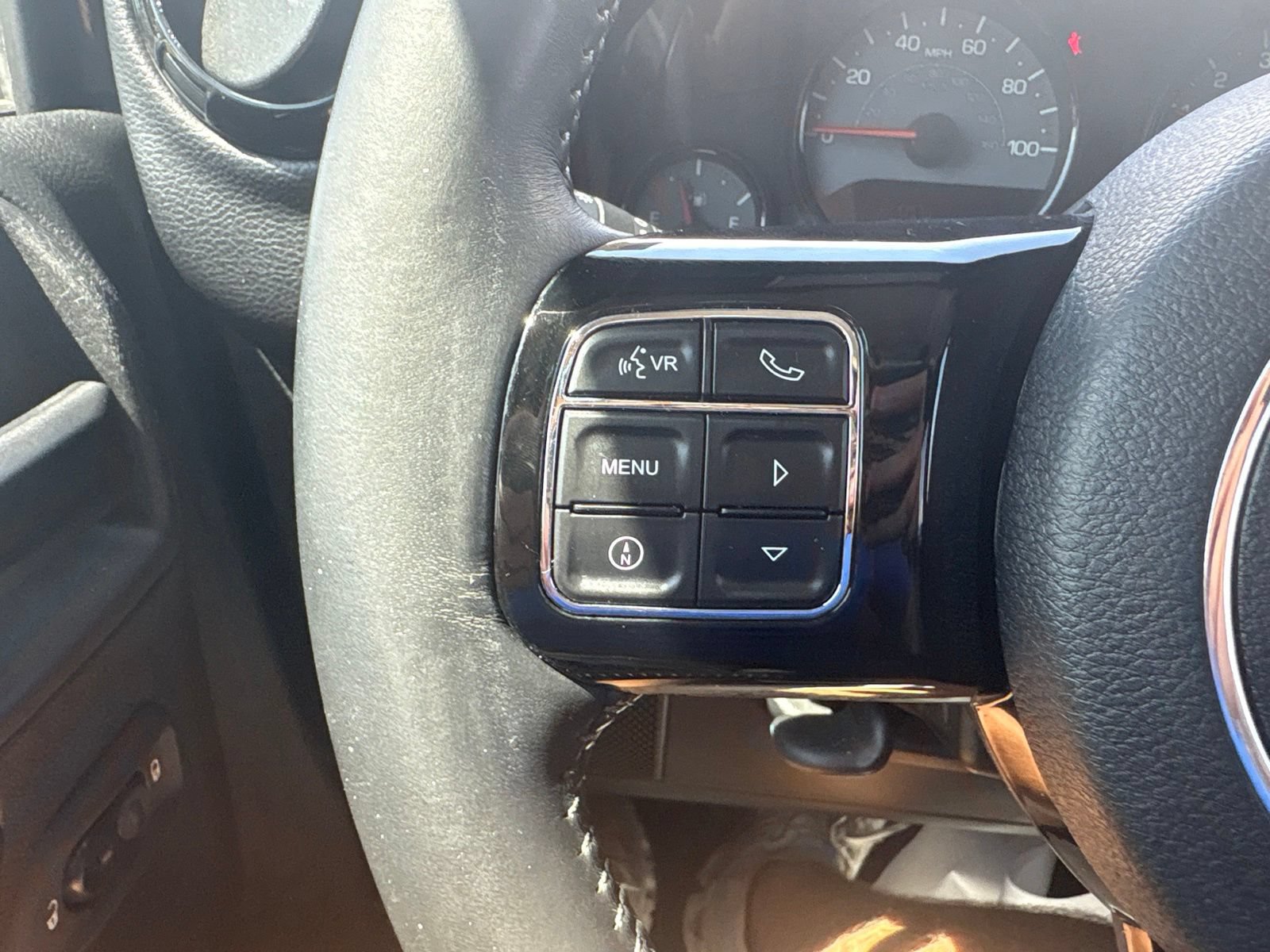 Used 2017 Jeep Wrangler Unlimited Sahara AWD/4WD image 26