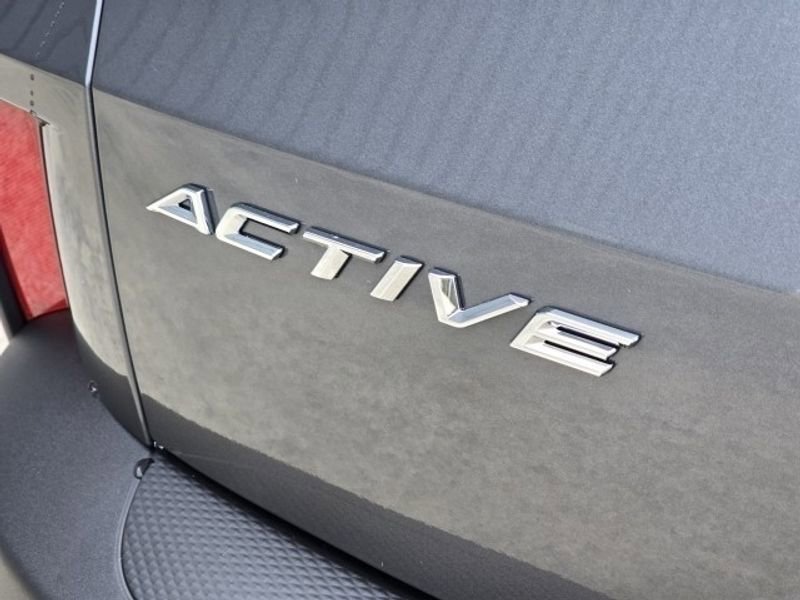 New 2025 Ford Escape Active w/ Cold Weather Package FWD image 6