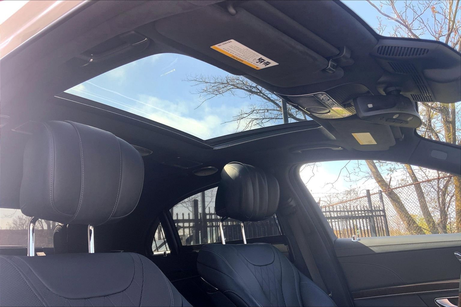 Used 2018 Mercedes-Benz S 560 4MATIC Sedan image 14