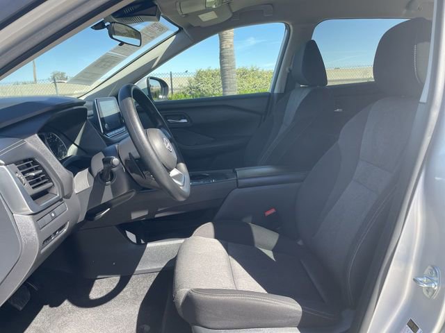 Used 2024 Nissan Rogue SV image 18