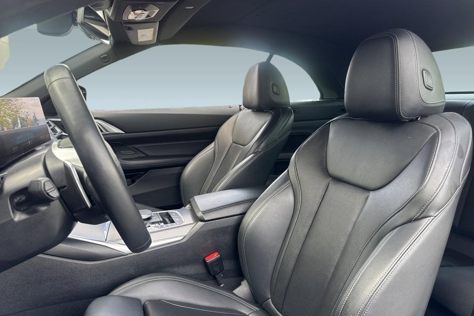 Used 2025 BMW 430i Convertible image 5