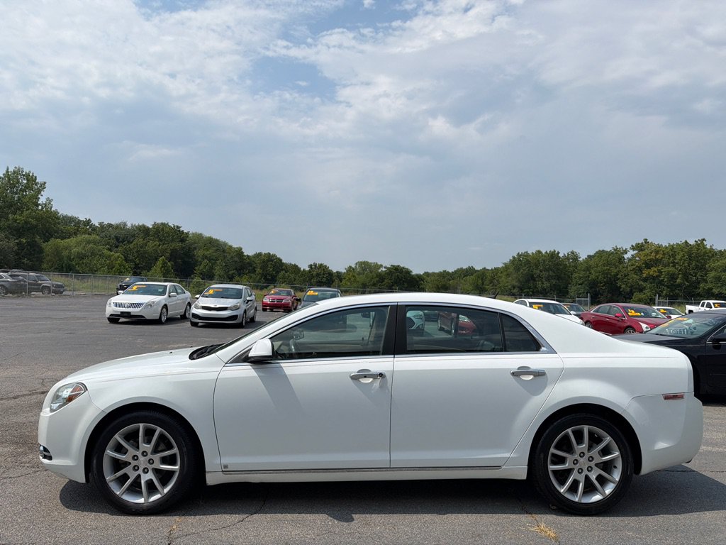 Used 2009 Chevrolet Malibu LTZ w/ HFV6 Engine Package