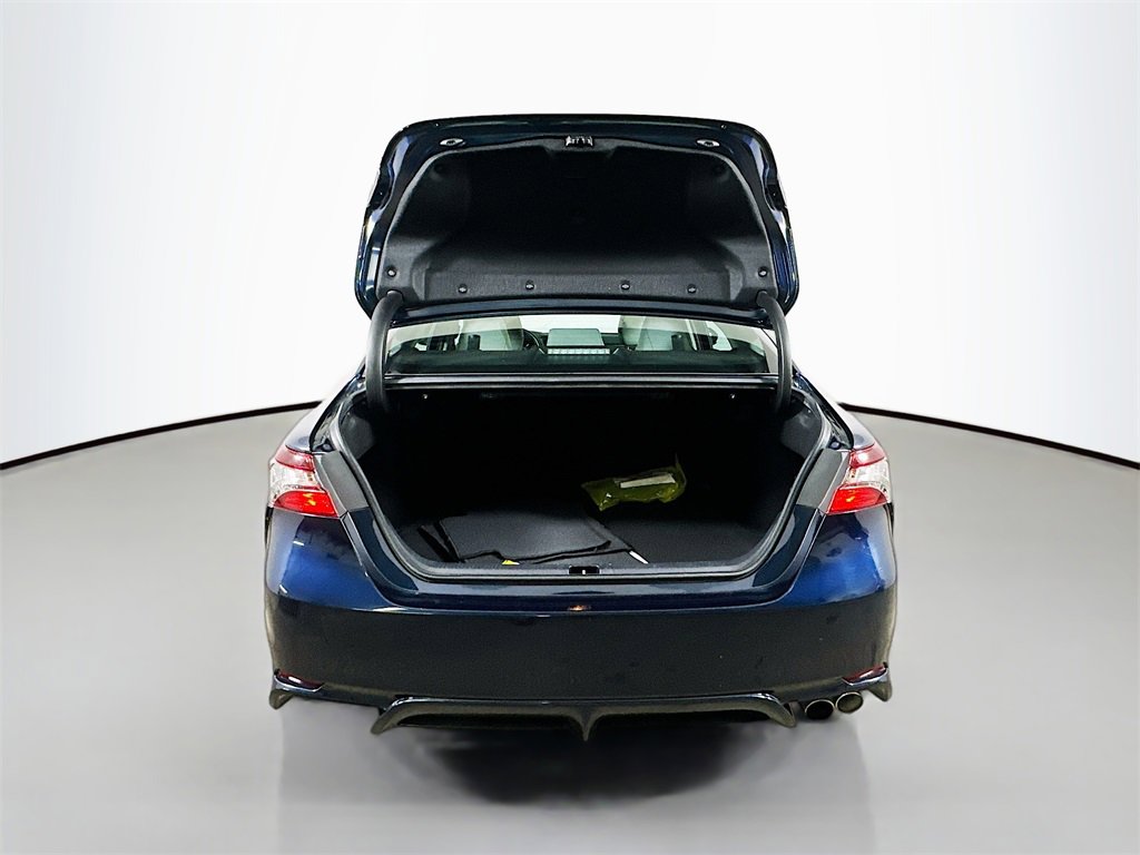 Used 2021 Toyota Camry SE image 34