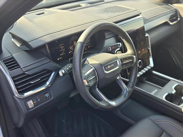 Used 2026 GMC Acadia Elevation w/ Elevation Premium Package FWD image 10
