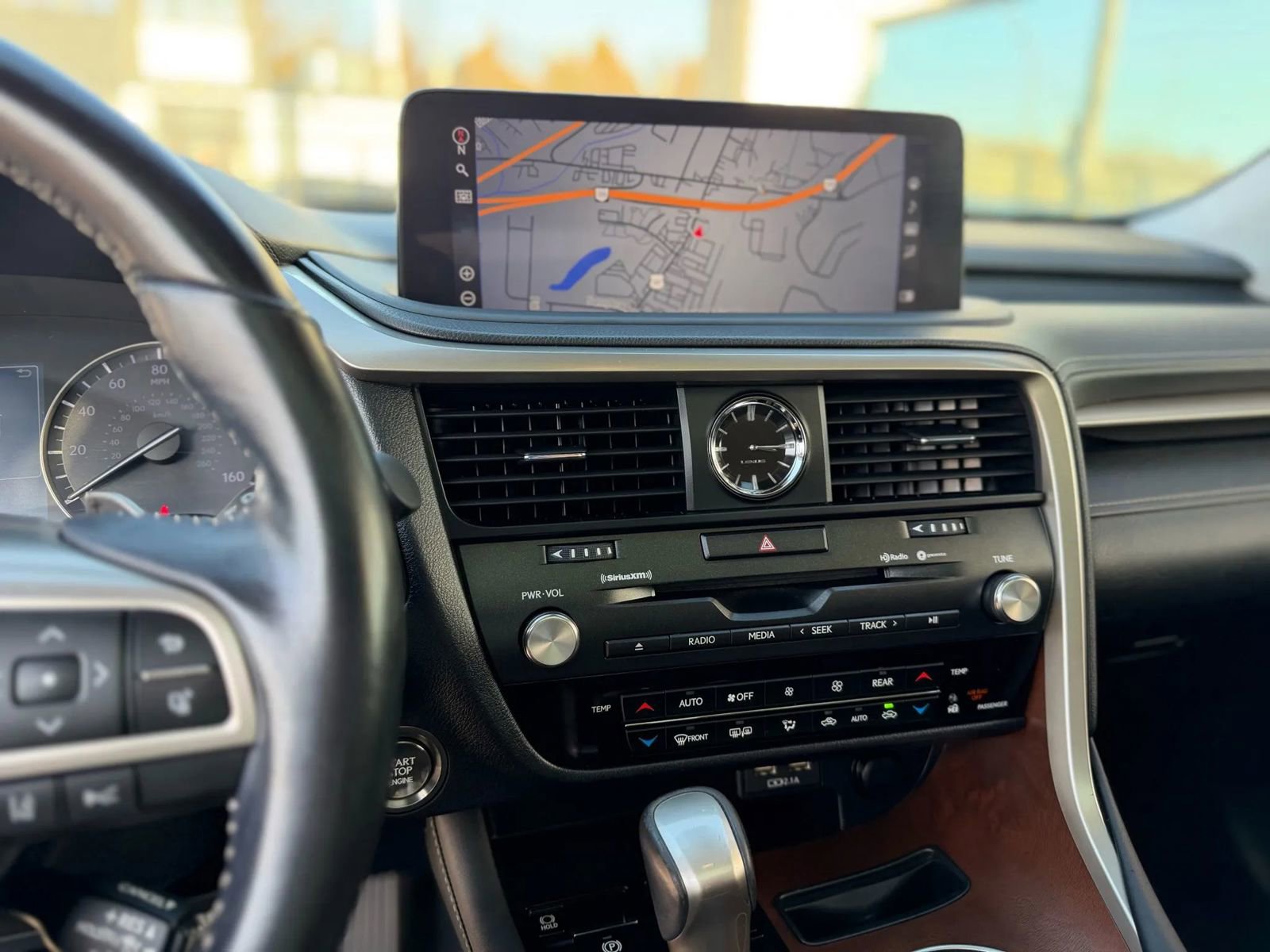 Used 2020 Lexus RX 350L Premium w/ Premium Package image 38