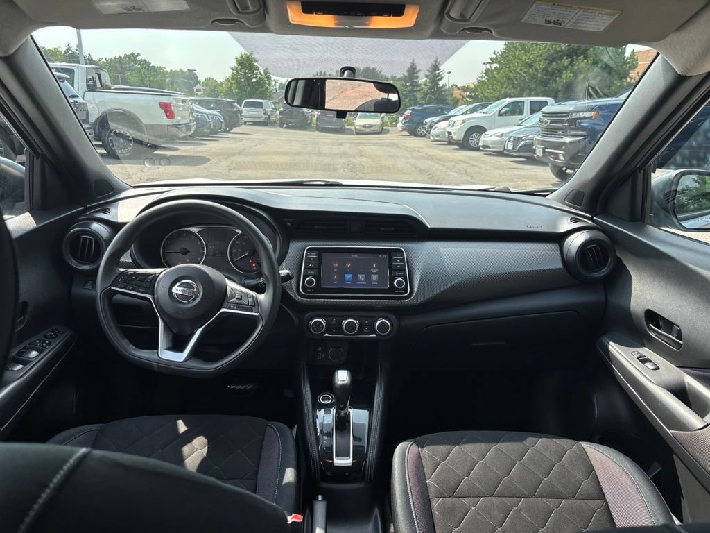 Used 2018 Nissan Kicks S FWD image 14