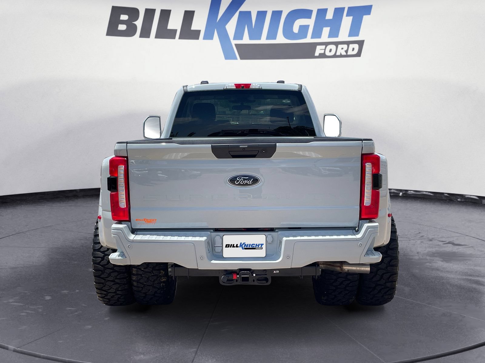Used 2026 Ford F450 XLT w/ 360-Degree Camera Package AWD/4WD image 4