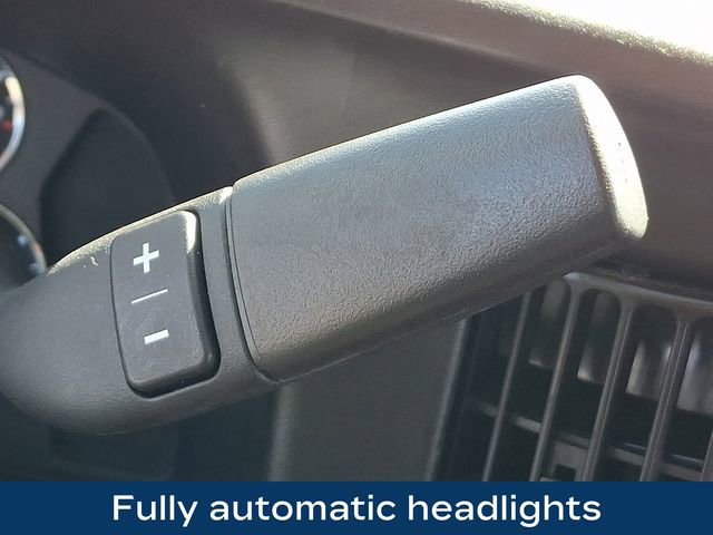 Used 2024 GMC Savana 2500 w/ Driver Convenience Package image 9