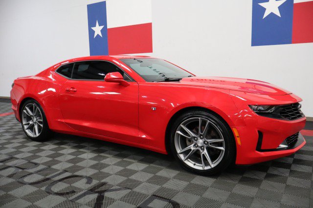Used 2019 Chevrolet Camaro LT w/ RS Package RWD image 15