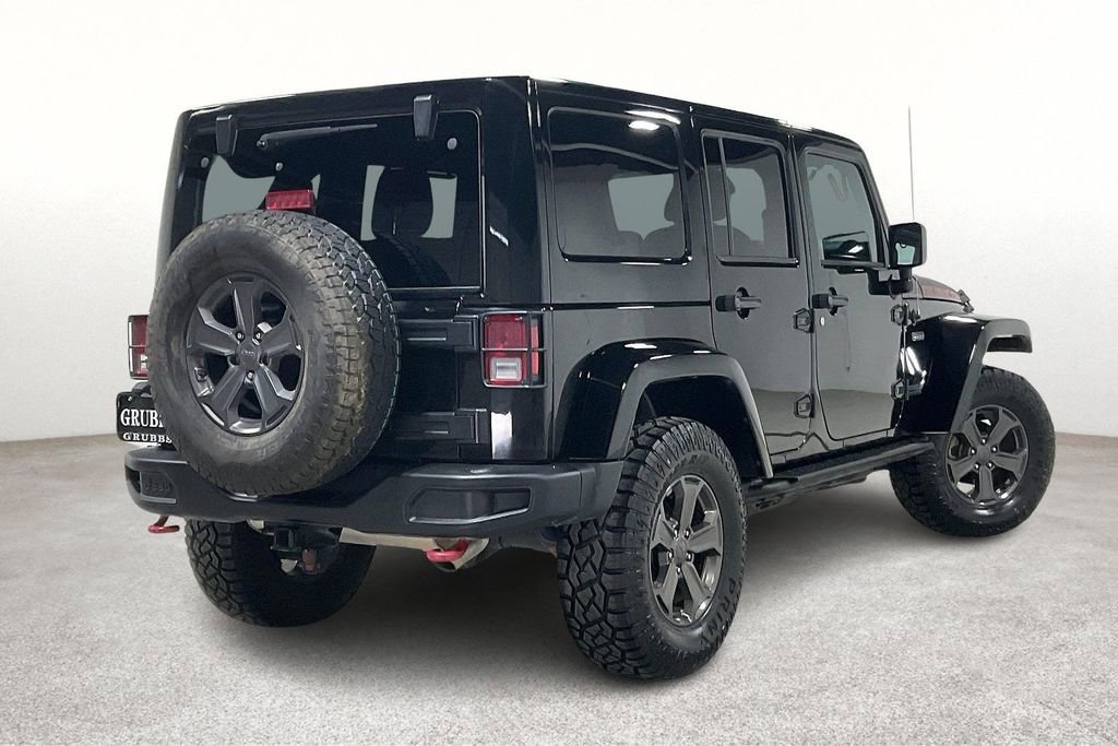 Used 2017 Jeep Wrangler Unlimited Rubicon image 2