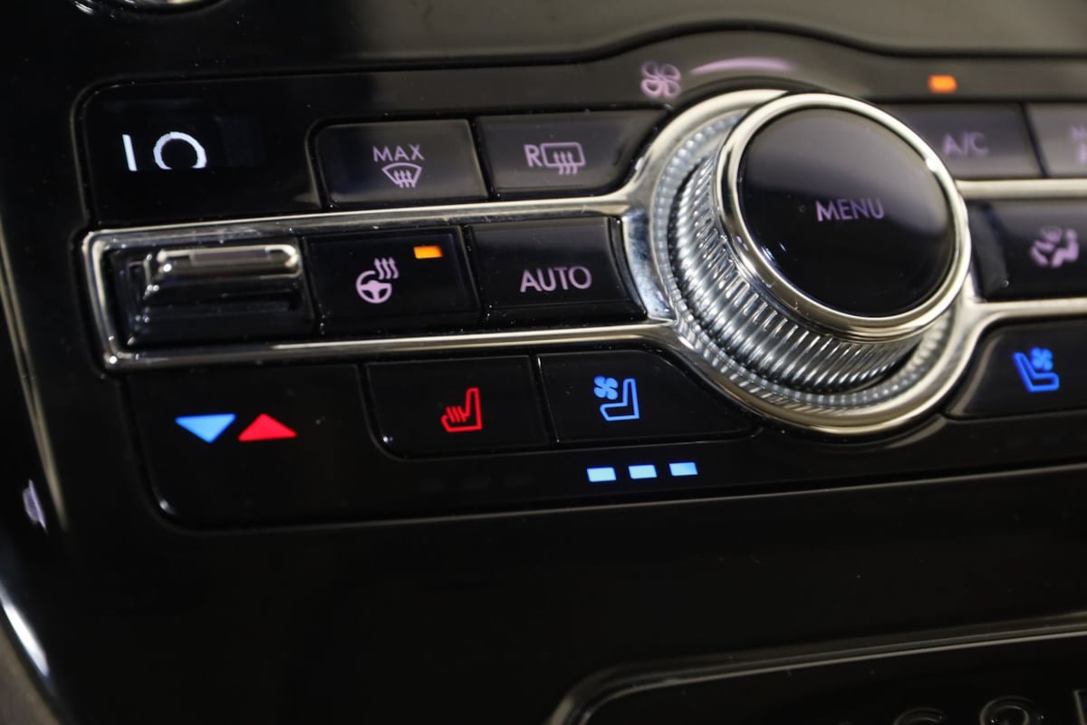 Used 2020 Lincoln Corsair AWD w/ Equipment Group 101A image 8
