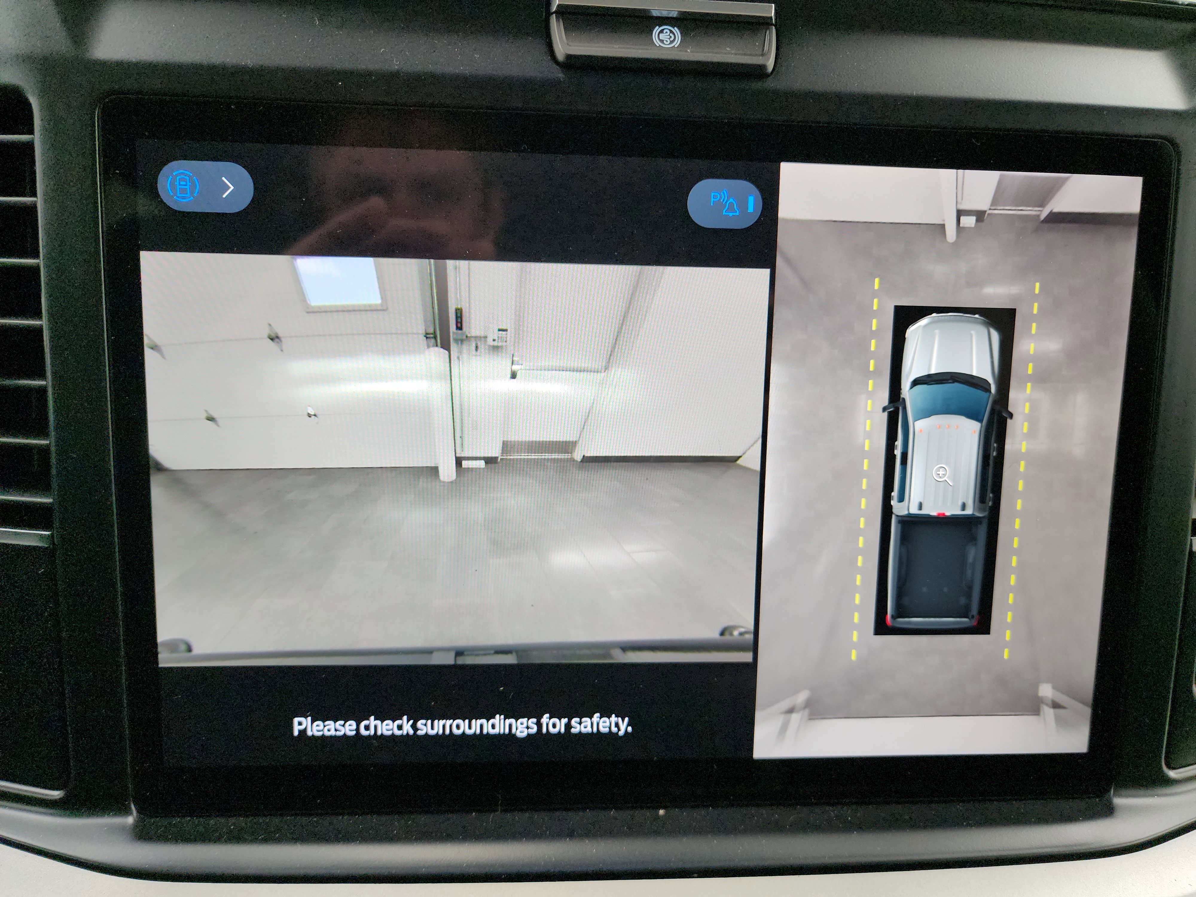 Used 2025 Ford F250 XLT w/ Black Appearance Package image 55