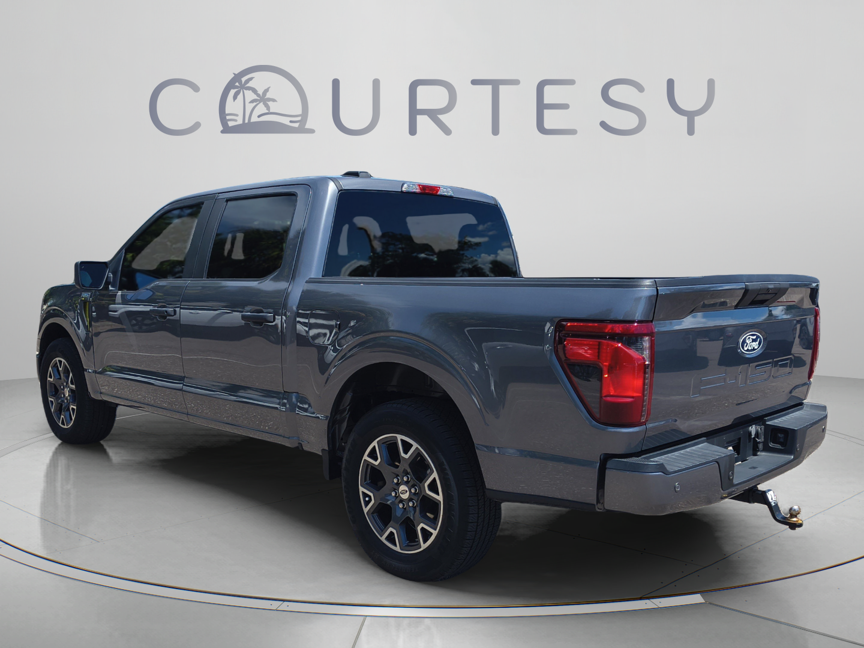 Used 2024 Ford F150 STX RWD image 3