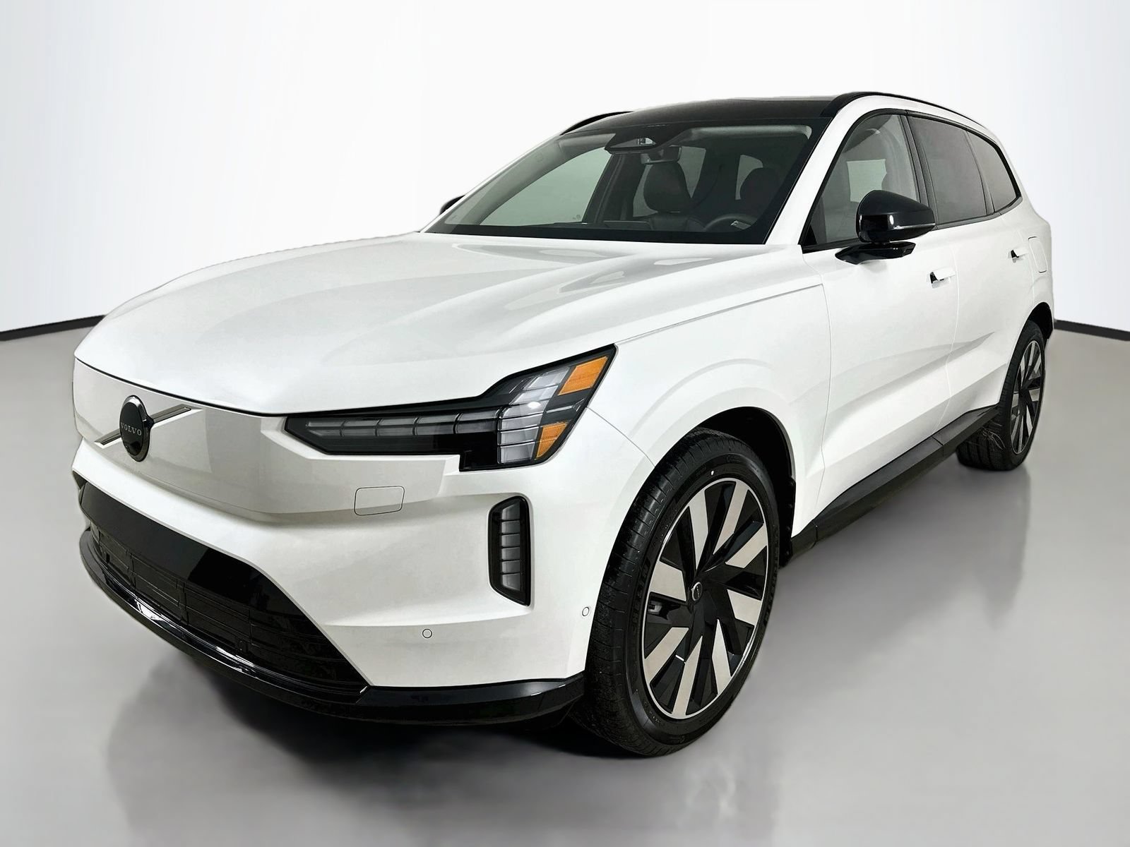 New 2026 Volvo EX90 Ultra