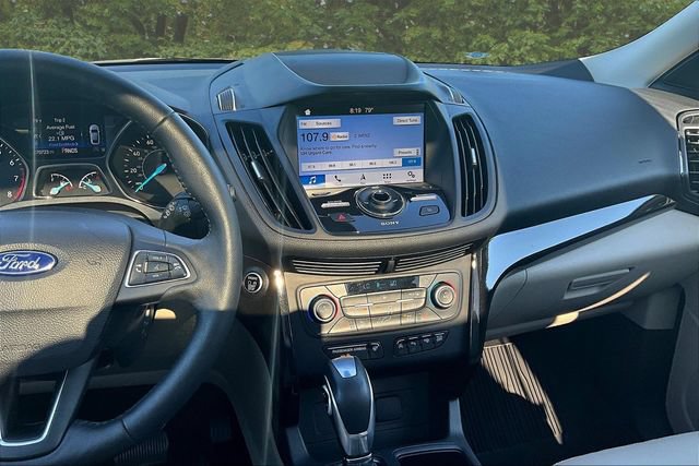 Used 2019 Ford Escape Titanium AWD/4WD image 9