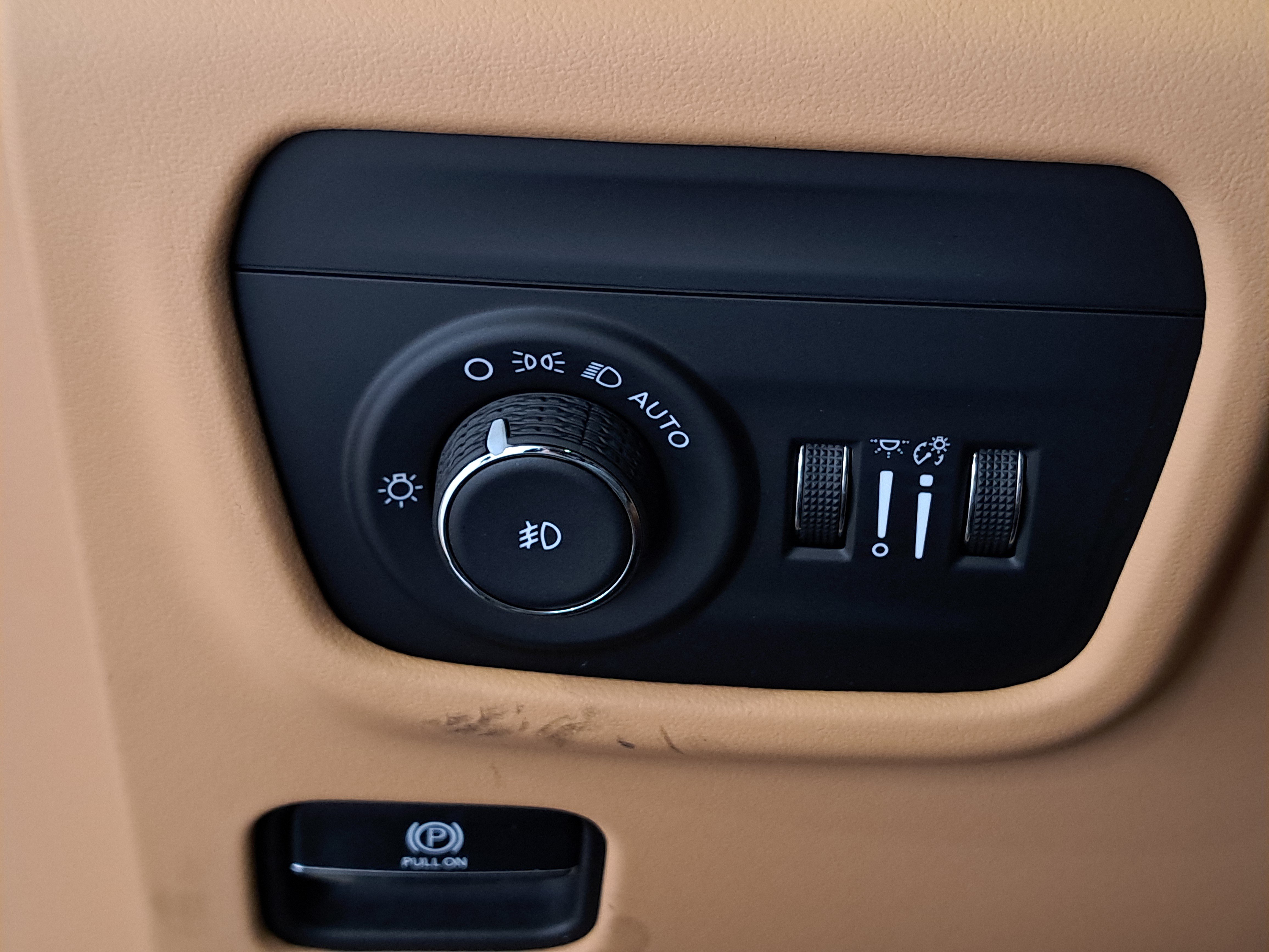 Certified 2024 Jeep Grand Cherokee Summit AWD/4WD image 22