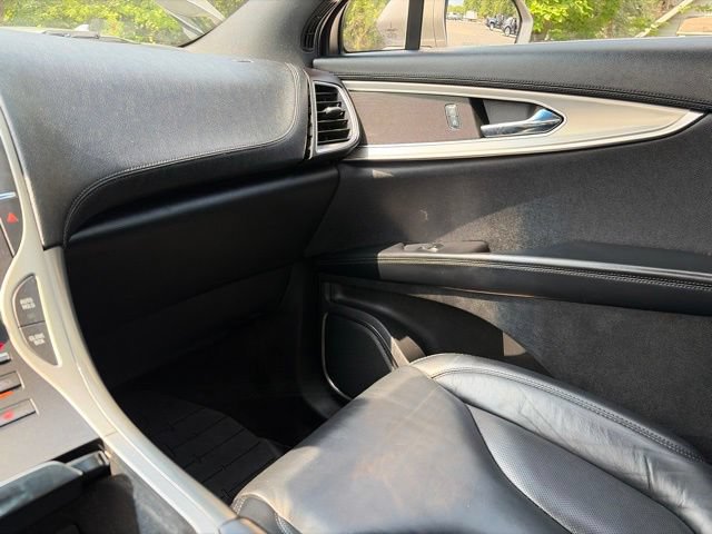 Used 2018 Lincoln MKX Select w/ MKX Climate Package AWD/4WD image 23